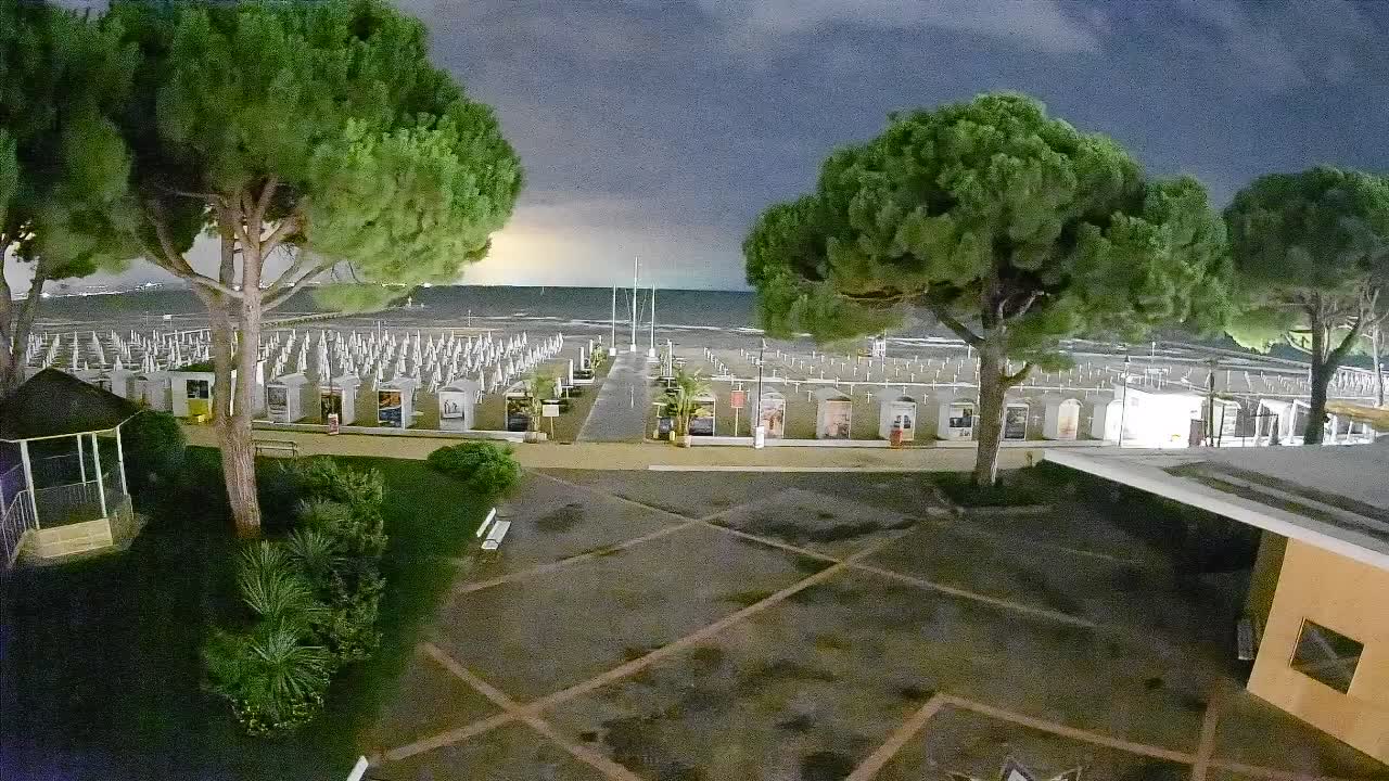 Spletna kamera Gradež (Grado) – Vhod na plažo