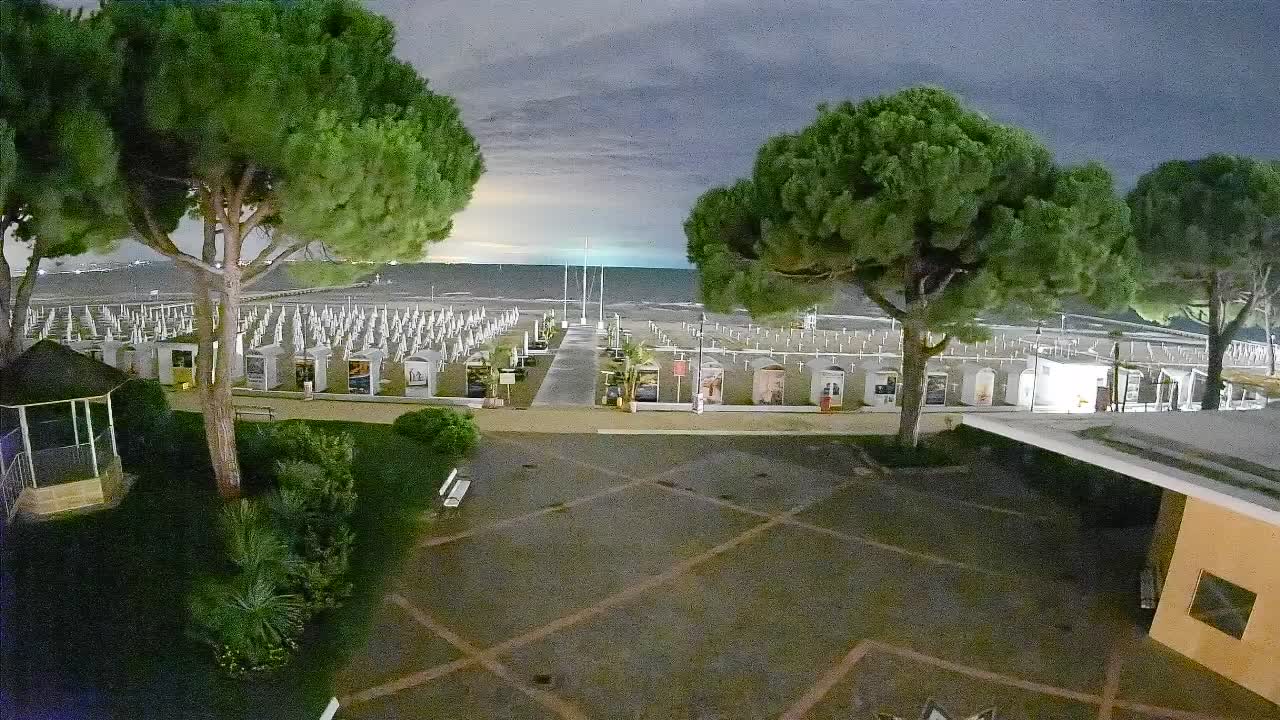 Spletna kamera Gradež (Grado) – Vhod na plažo