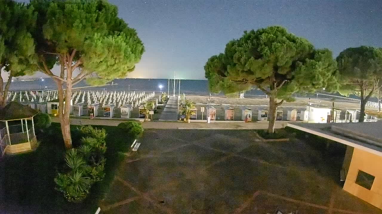 Spletna kamera Gradež (Grado) – Vhod na plažo