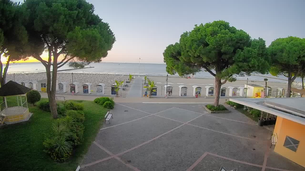 Spletna kamera Gradež (Grado) – Vhod na plažo