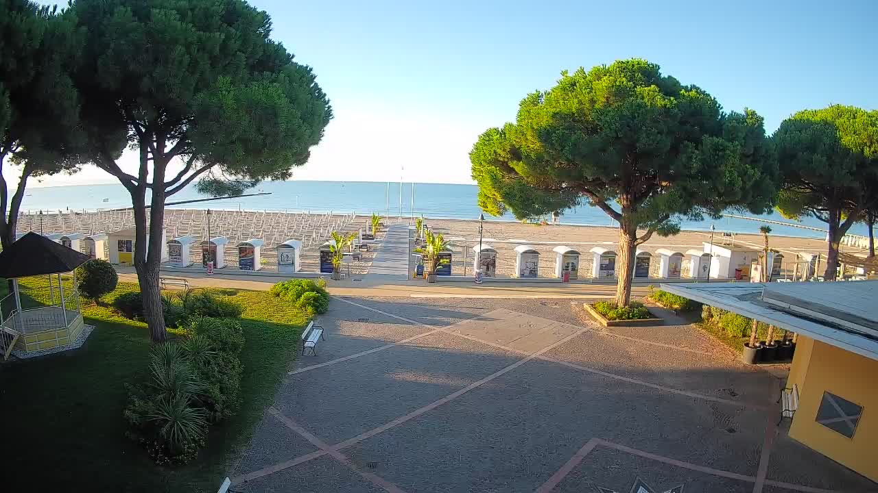 Grado Beach Entrance – Live Webcam