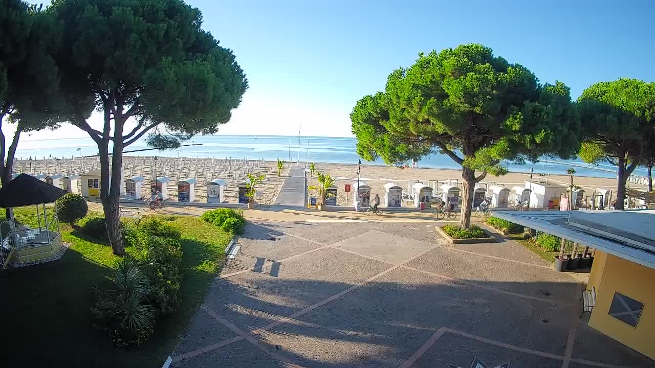 Grado Beach Entrance – Live Webcam