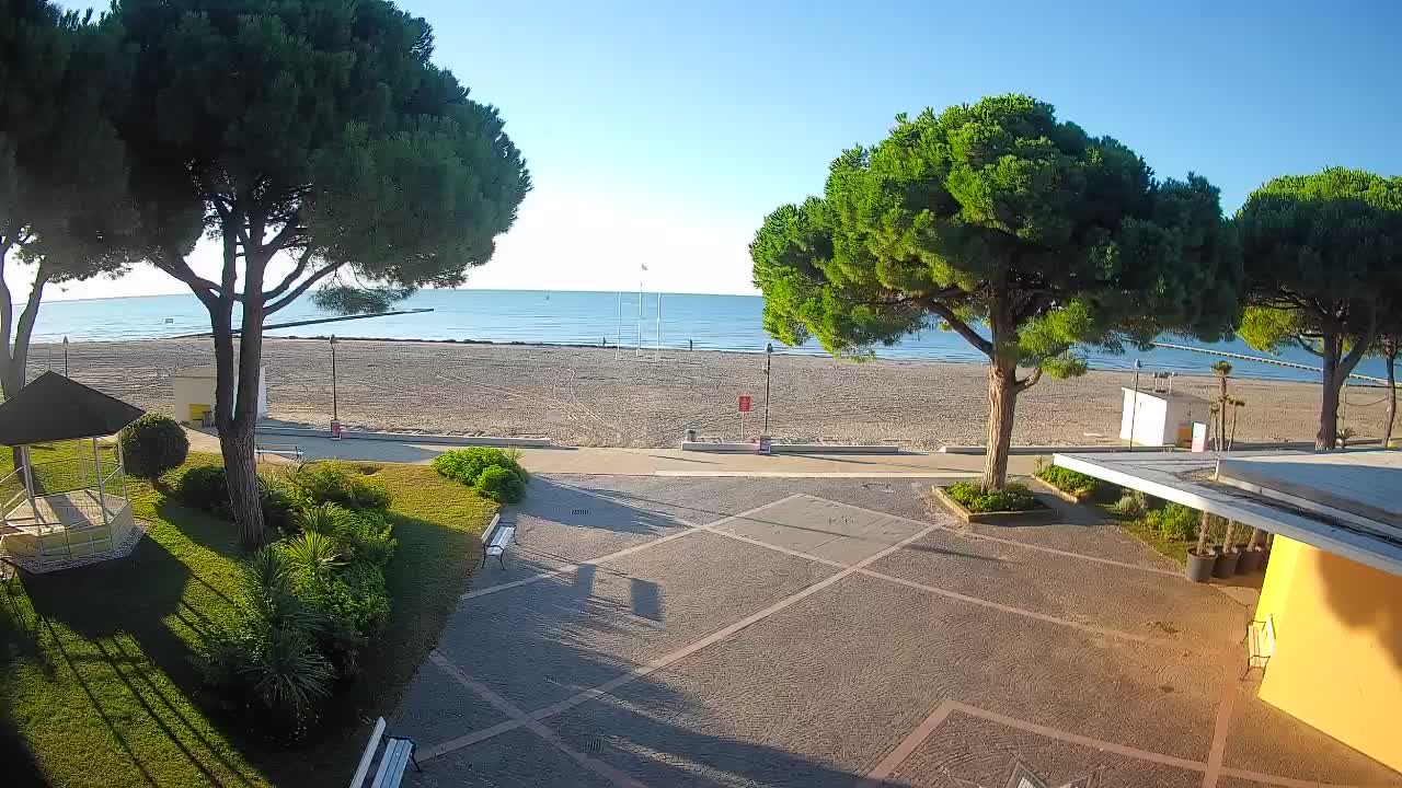 Spletna kamera Gradež (Grado) – Vhod na plažo