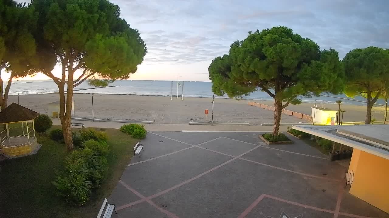 Spletna kamera Gradež (Grado) – Vhod na plažo