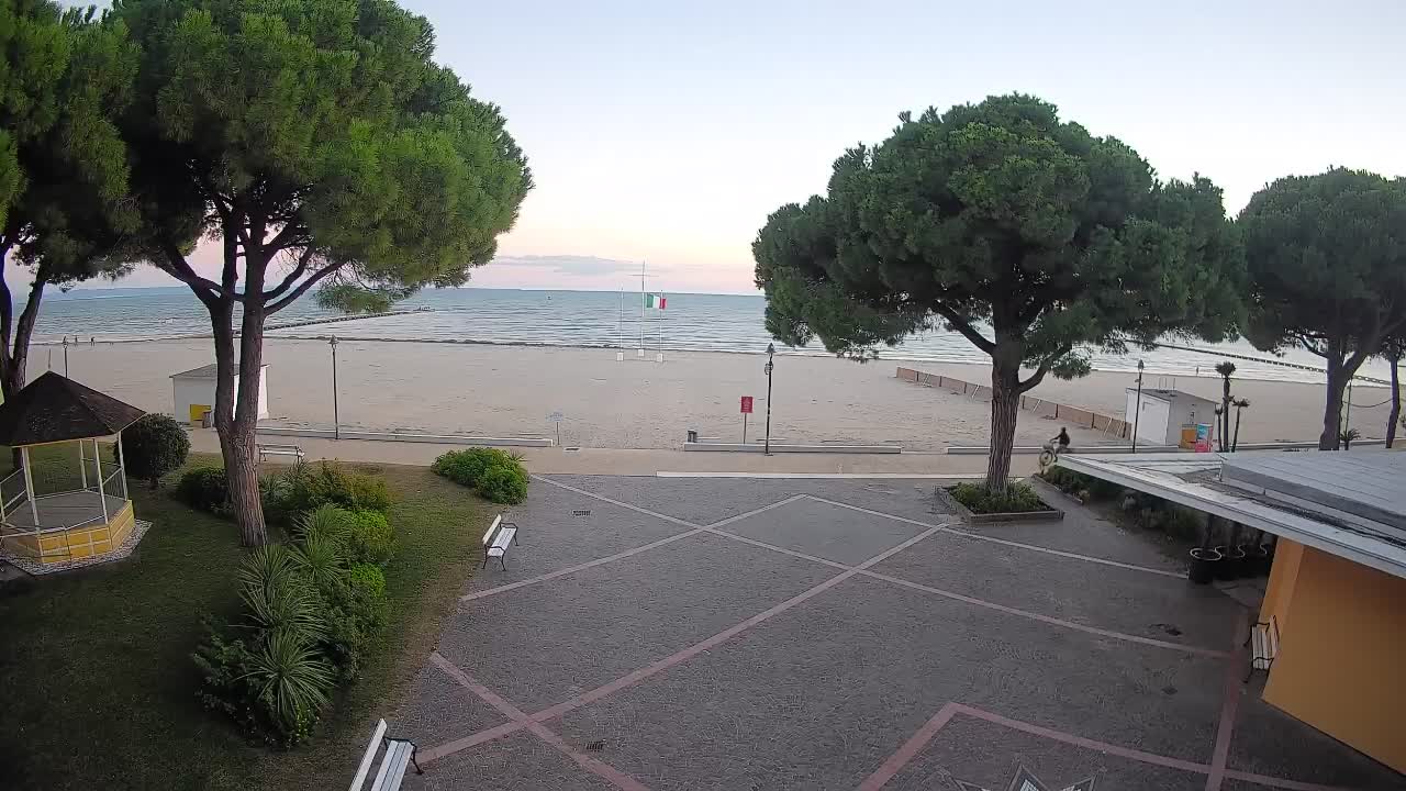 Grado Beach Entrance – Live Webcam