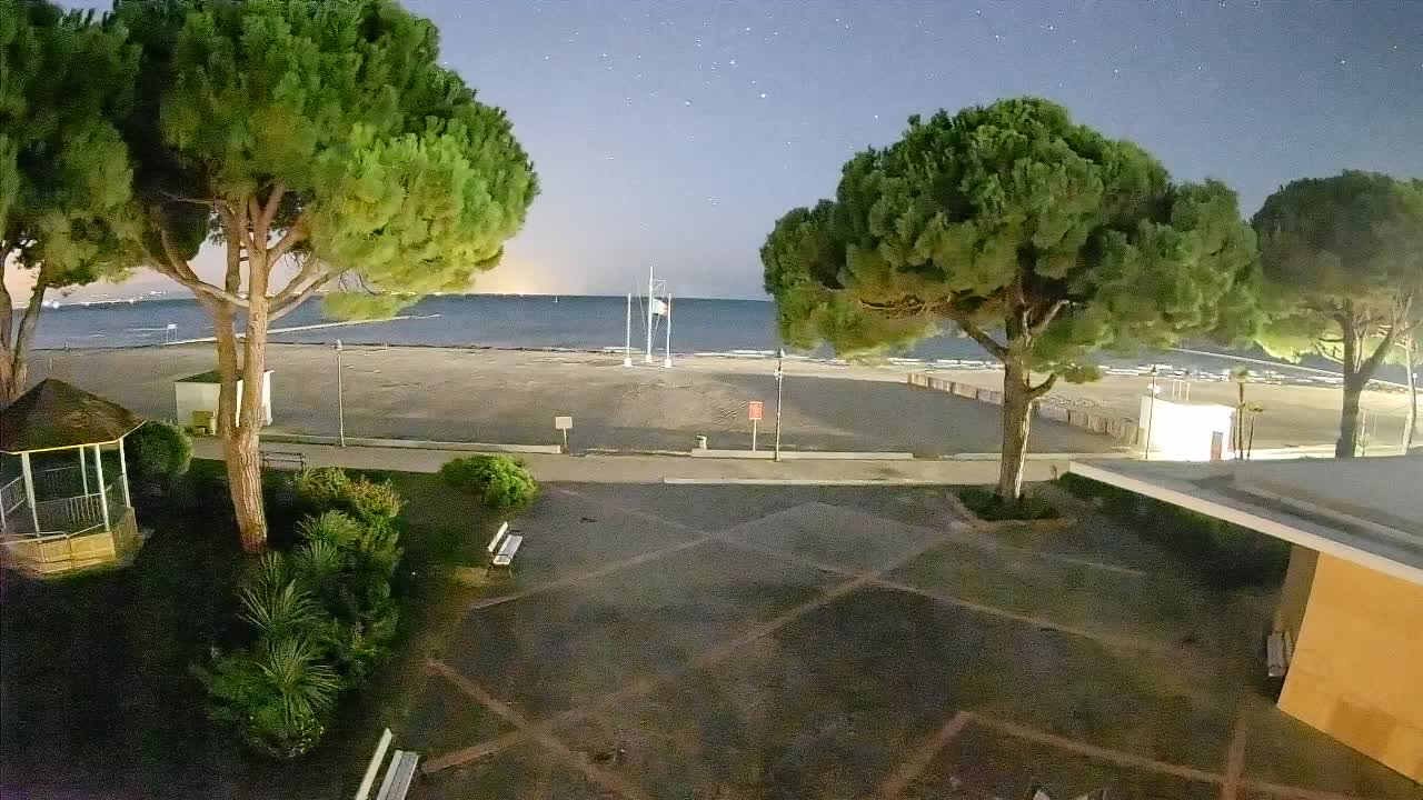 Spletna kamera Gradež (Grado) – Vhod na plažo