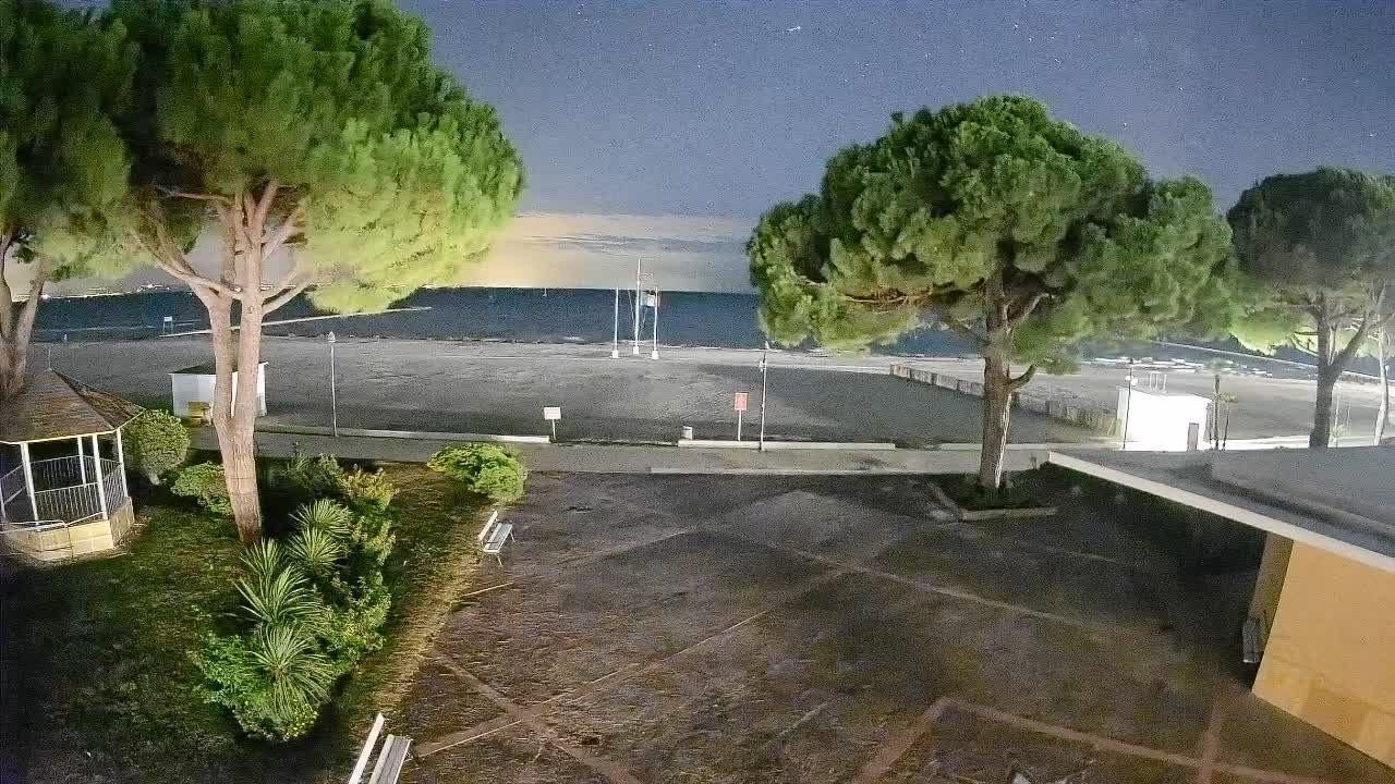 Spletna kamera Gradež (Grado) – Vhod na plažo