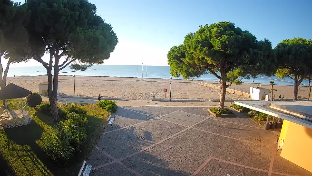 Grado Beach Entrance – Live Webcam