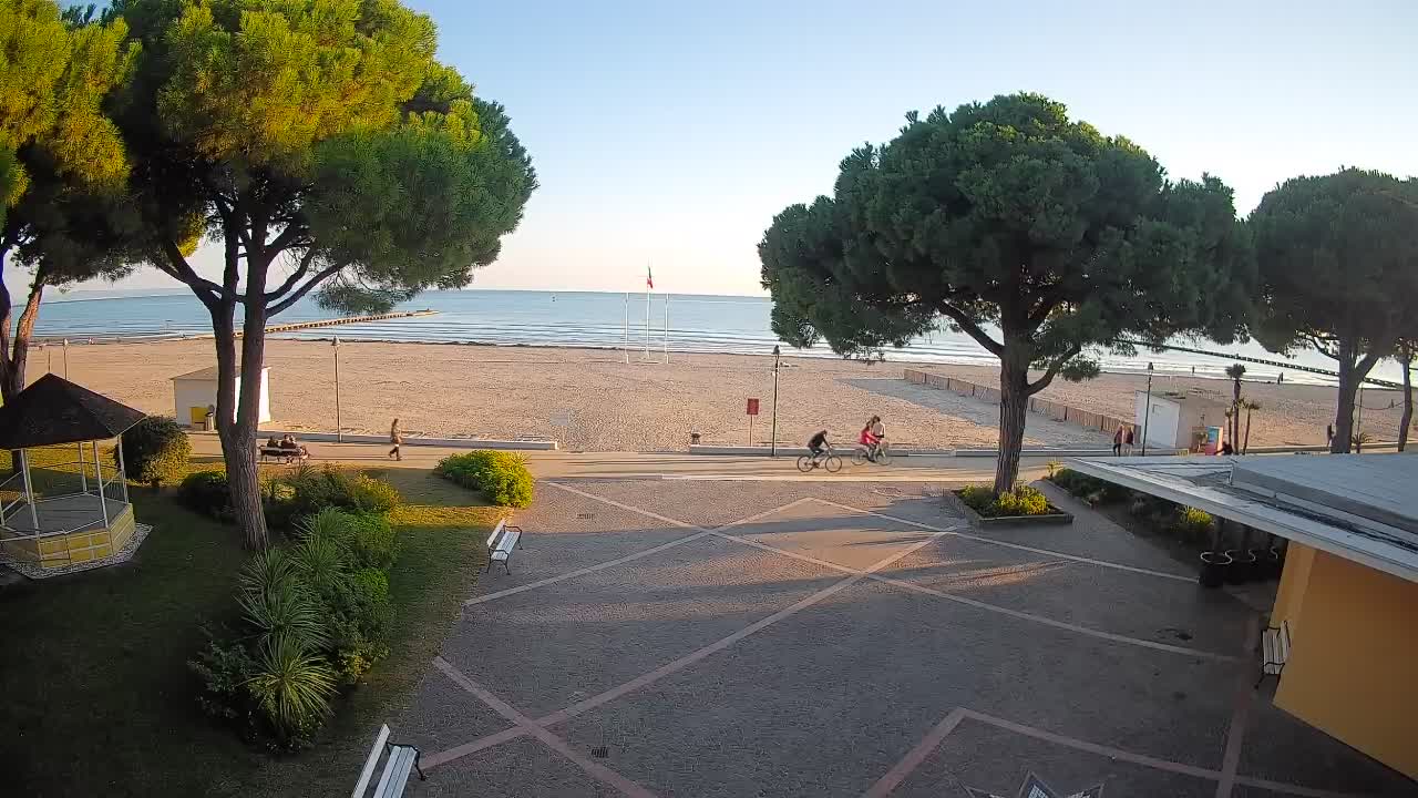 Grado Beach Entrance – Live Webcam