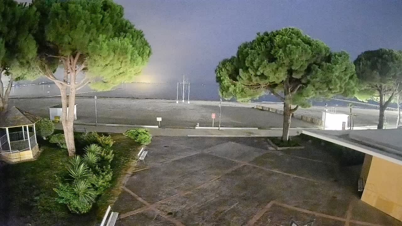Spletna kamera Gradež (Grado) – Vhod na plažo