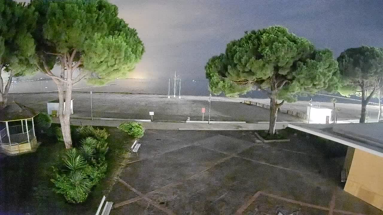 Spletna kamera Gradež (Grado) – Vhod na plažo