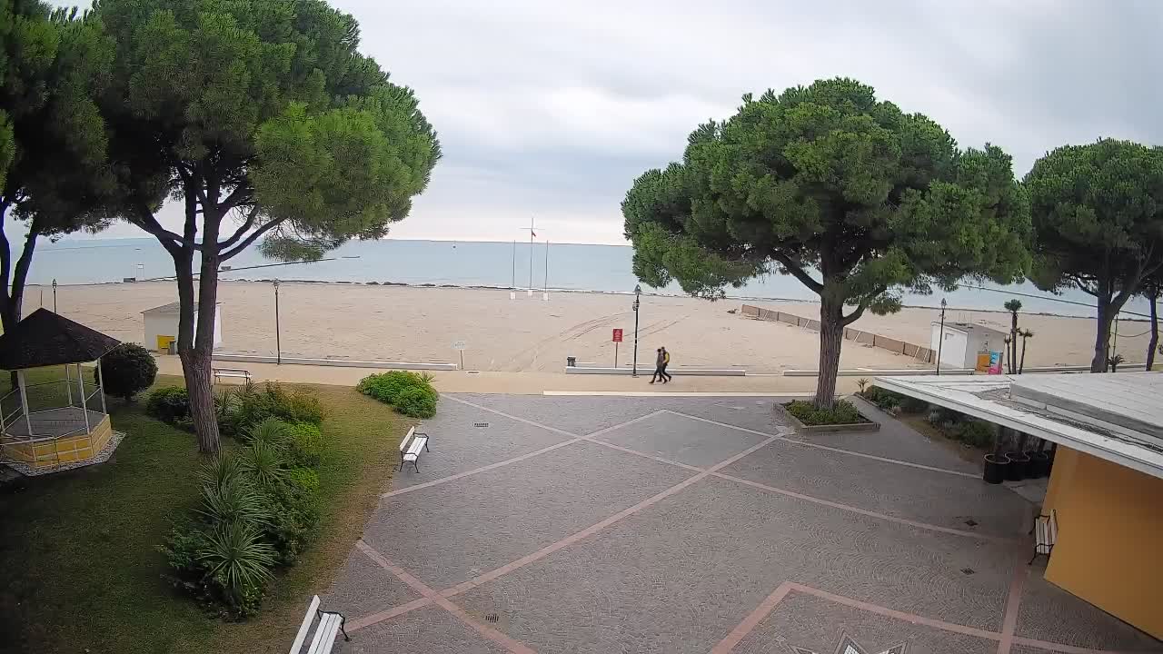 Grado Beach Entrance – Live Webcam