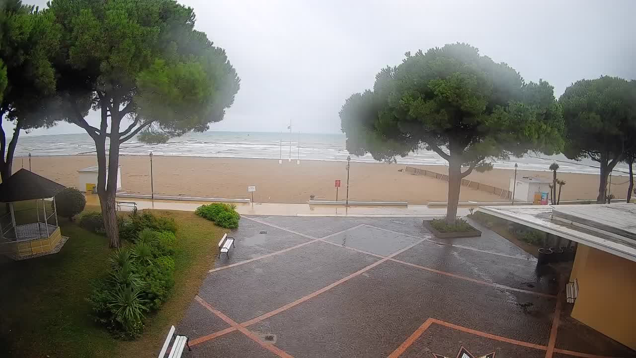 Spletna kamera Gradež (Grado) – Vhod na plažo