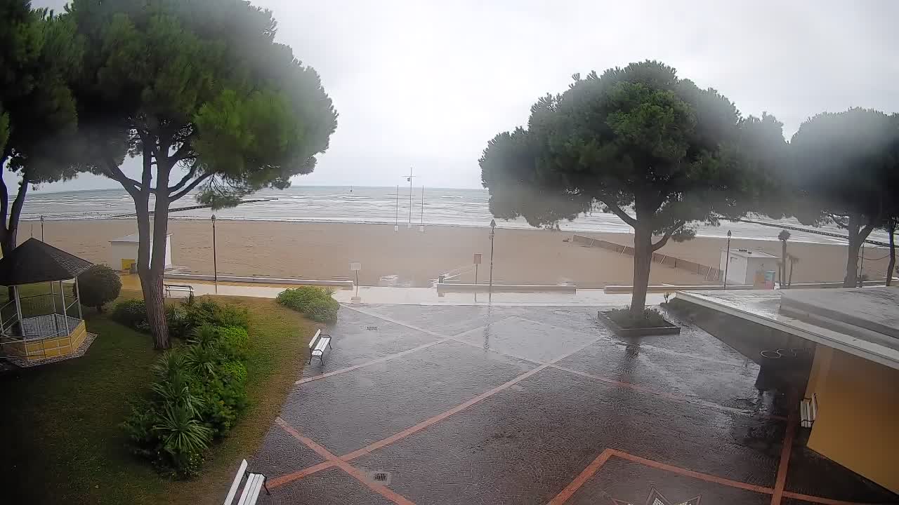 Grado Beach Entrance – Live Webcam