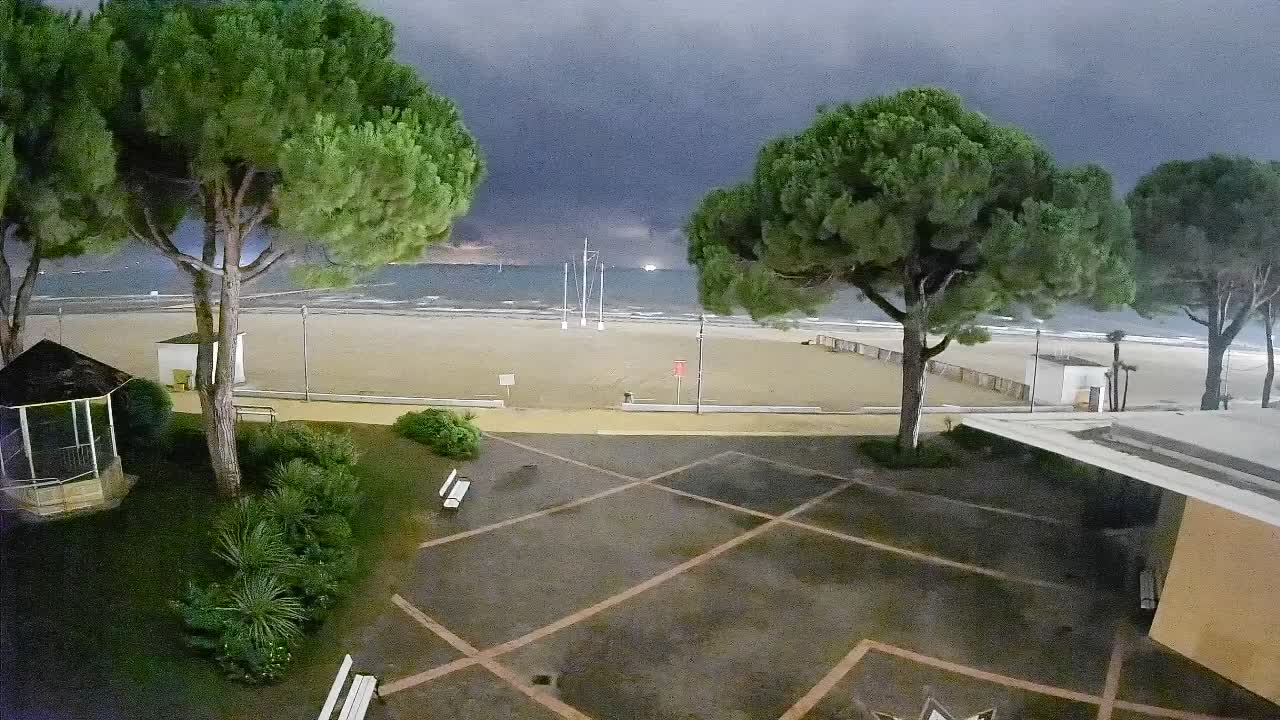 Spletna kamera Gradež (Grado) – Vhod na plažo