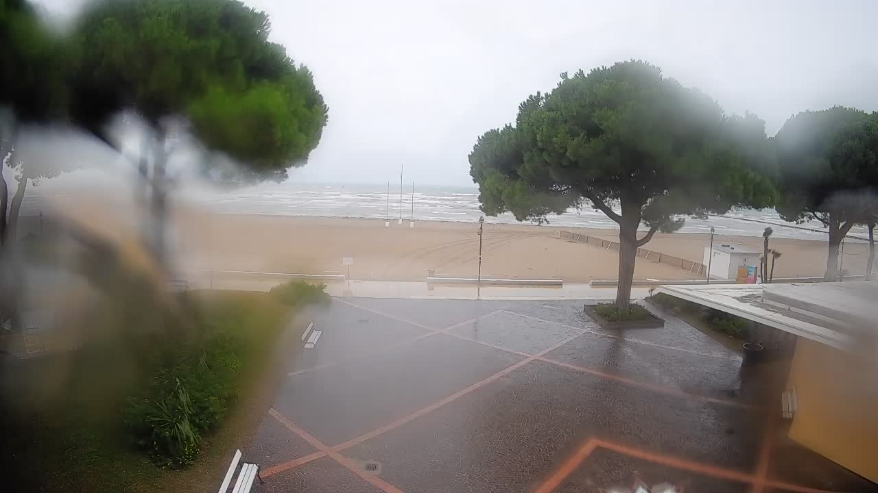 Spletna kamera Gradež (Grado) – Vhod na plažo