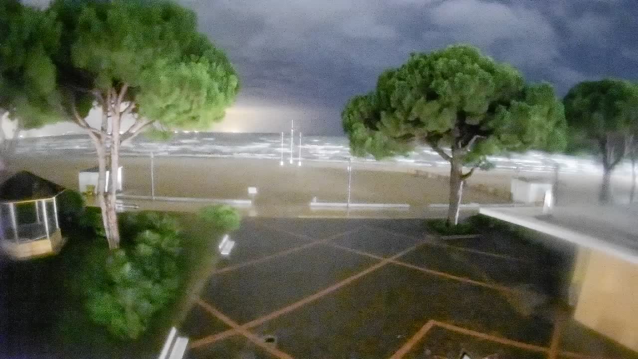 Spletna kamera Gradež (Grado) – Vhod na plažo