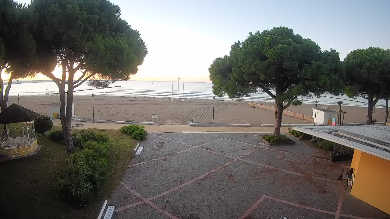 Grado Beach Entrance – Live Webcam