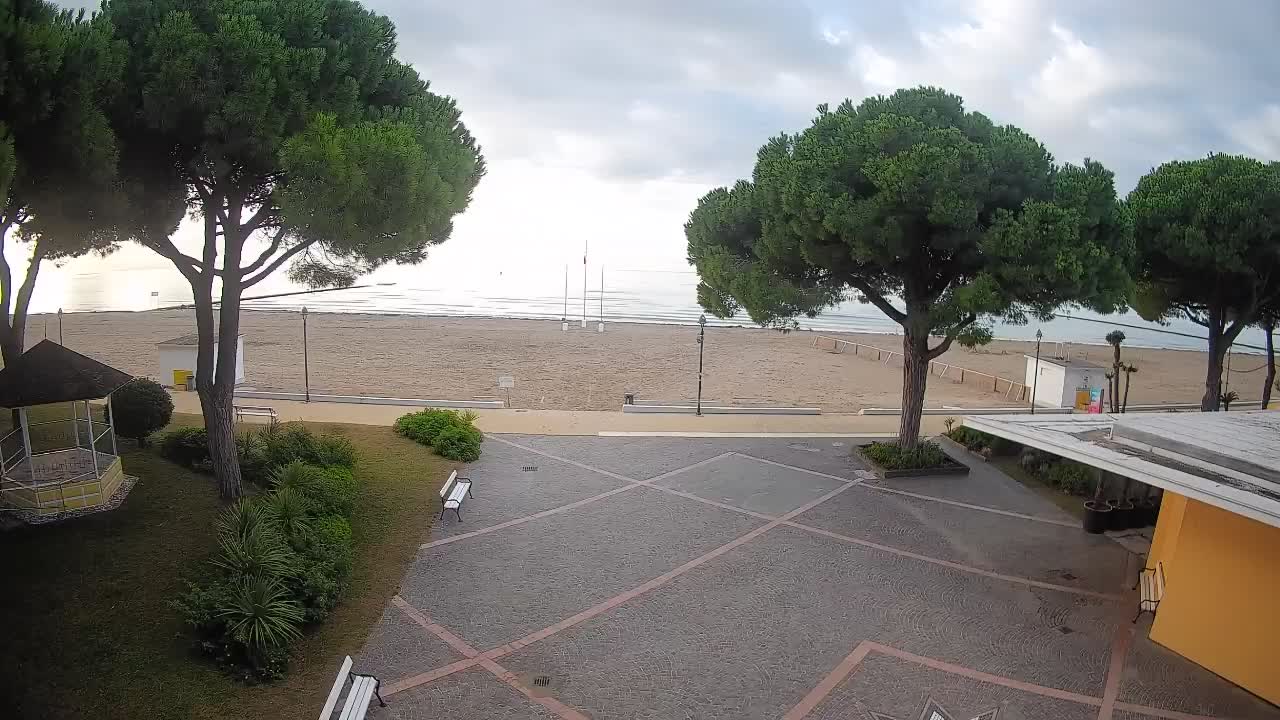 Spletna kamera Gradež (Grado) – Vhod na plažo