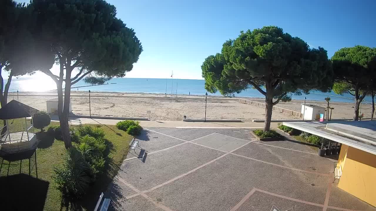 Spletna kamera Gradež (Grado) – Vhod na plažo