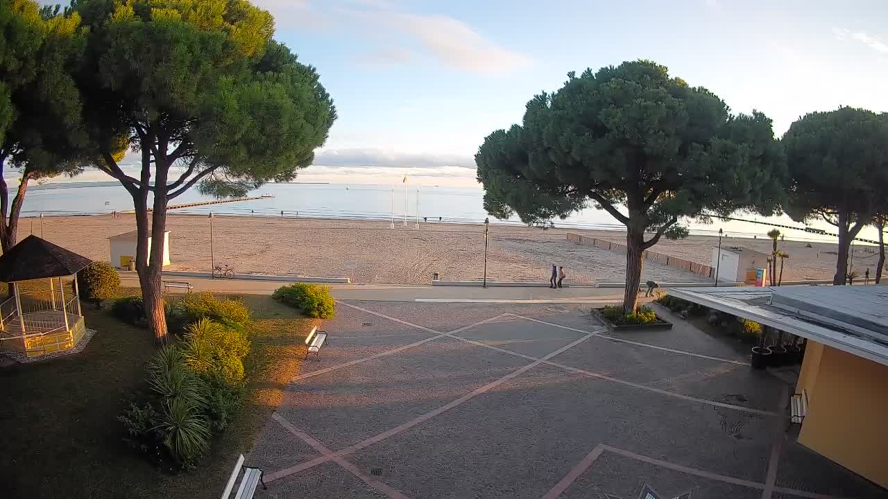 Grado Beach Entrance – Live Webcam