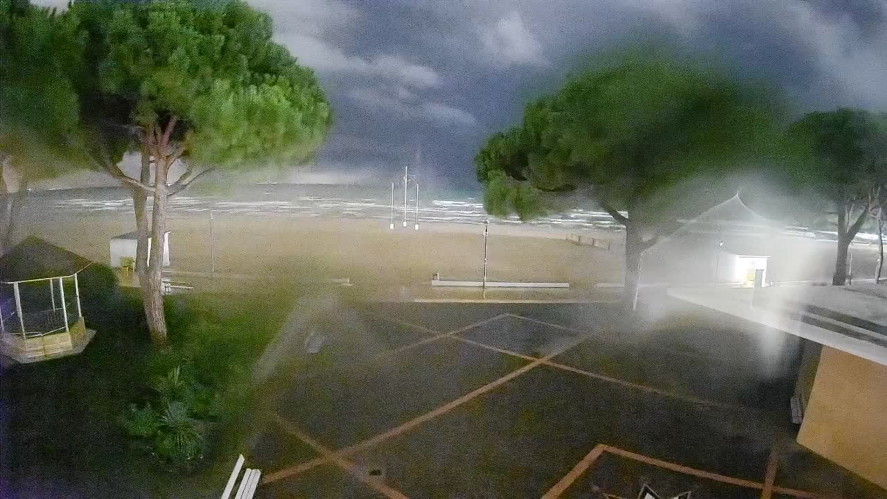 Spletna kamera Gradež (Grado) – Vhod na plažo