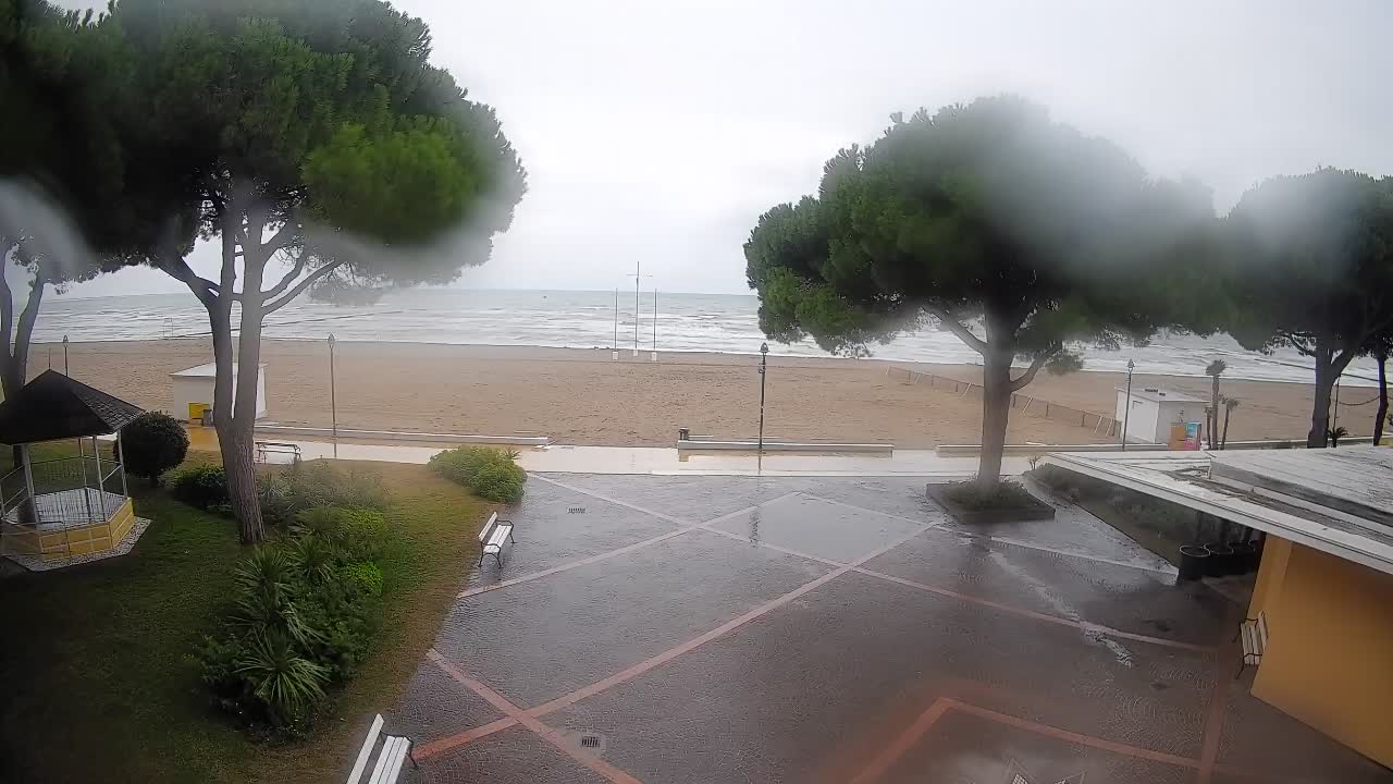 Spletna kamera Gradež (Grado) – Vhod na plažo