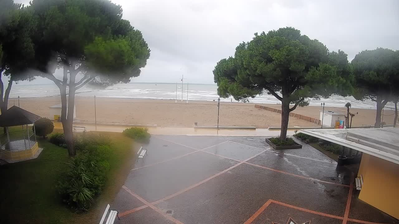 Grado Beach Entrance – Live Webcam