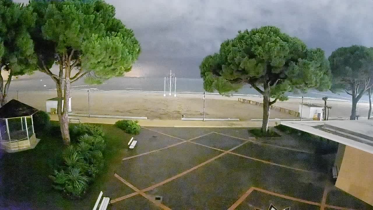 Spletna kamera Gradež (Grado) – Vhod na plažo