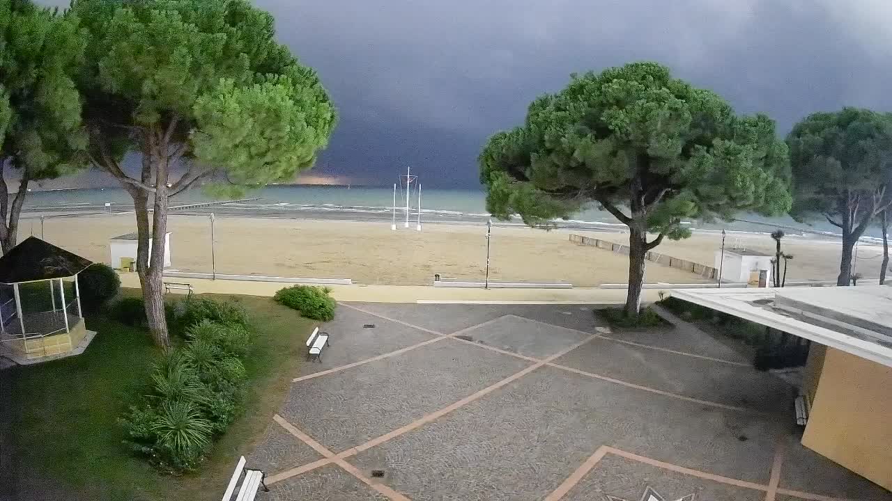 Spletna kamera Gradež (Grado) – Vhod na plažo