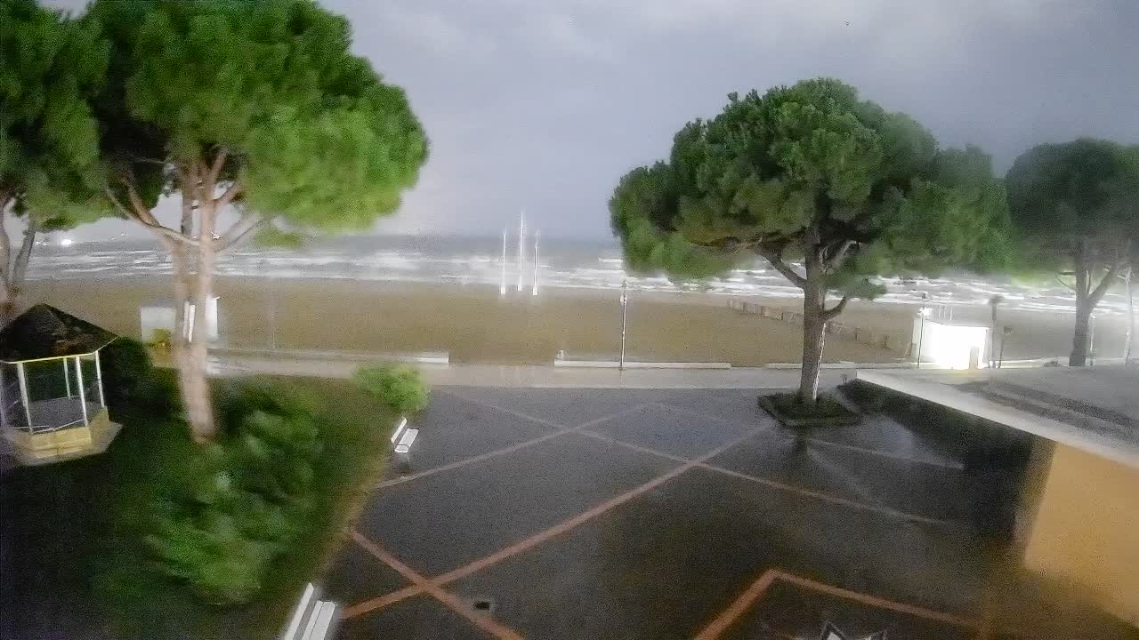 Spletna kamera Gradež (Grado) – Vhod na plažo