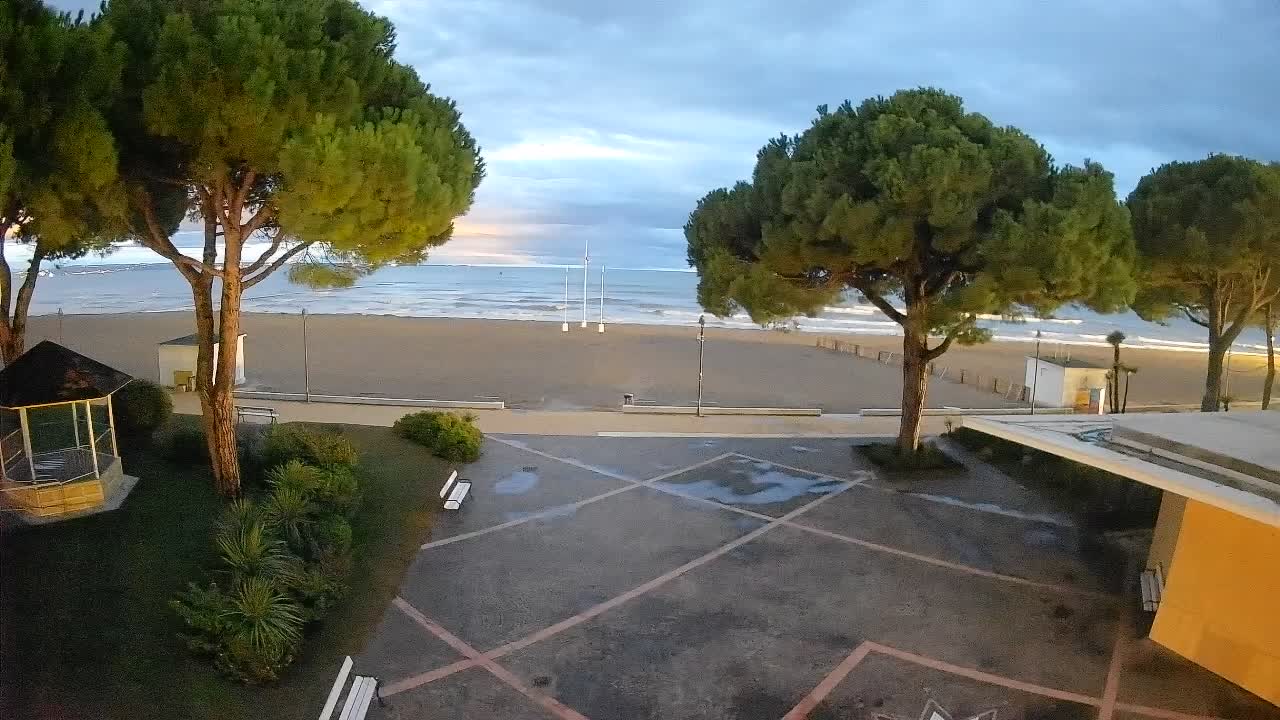 Grado Beach Entrance – Live Webcam