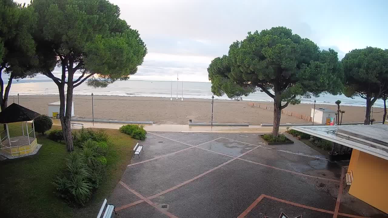 Grado Beach Entrance – Live Webcam