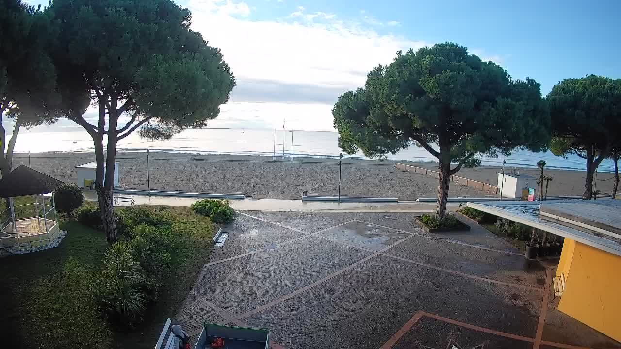 Spletna kamera Gradež (Grado) – Vhod na plažo
