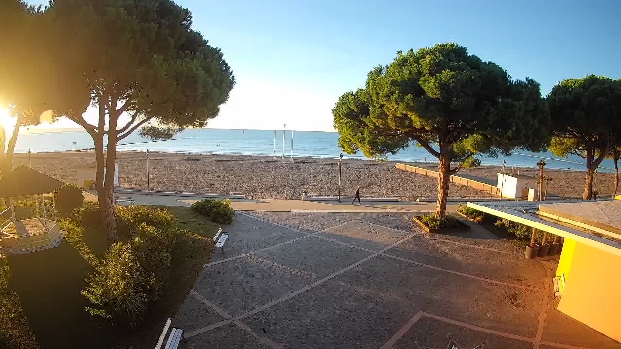 Grado Beach Entrance – Live Webcam