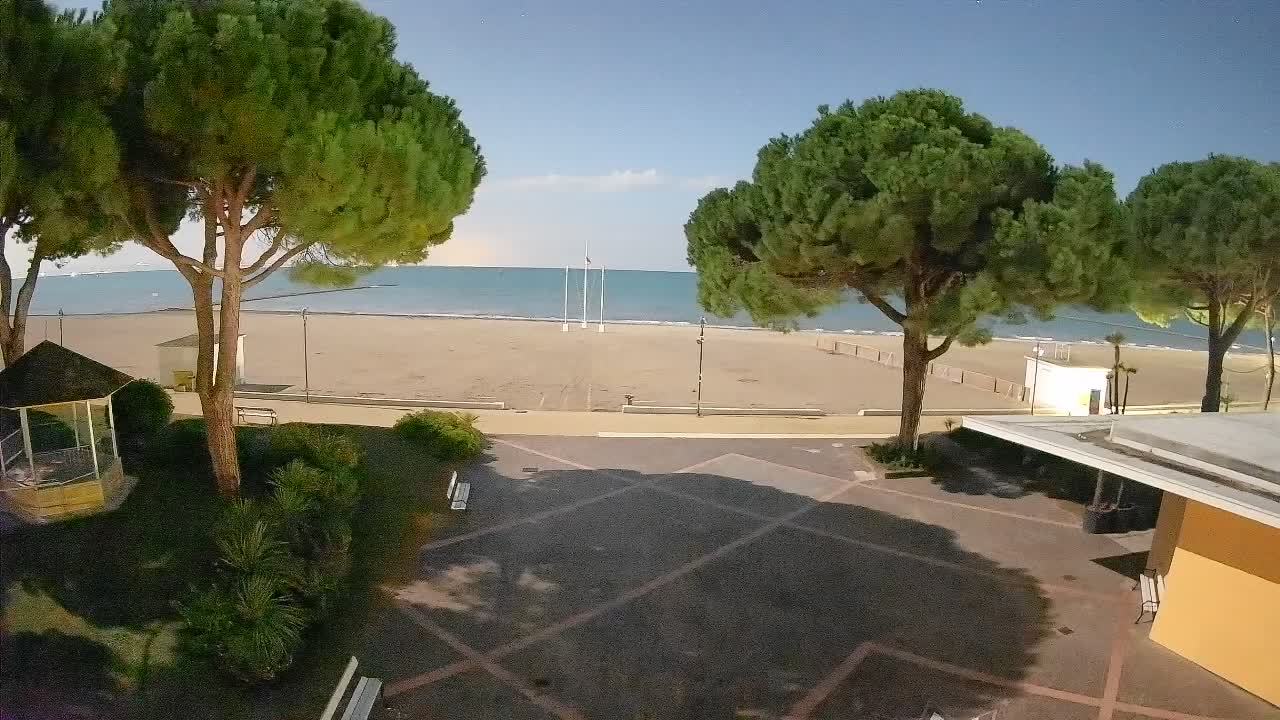 Spletna kamera Gradež (Grado) – Vhod na plažo