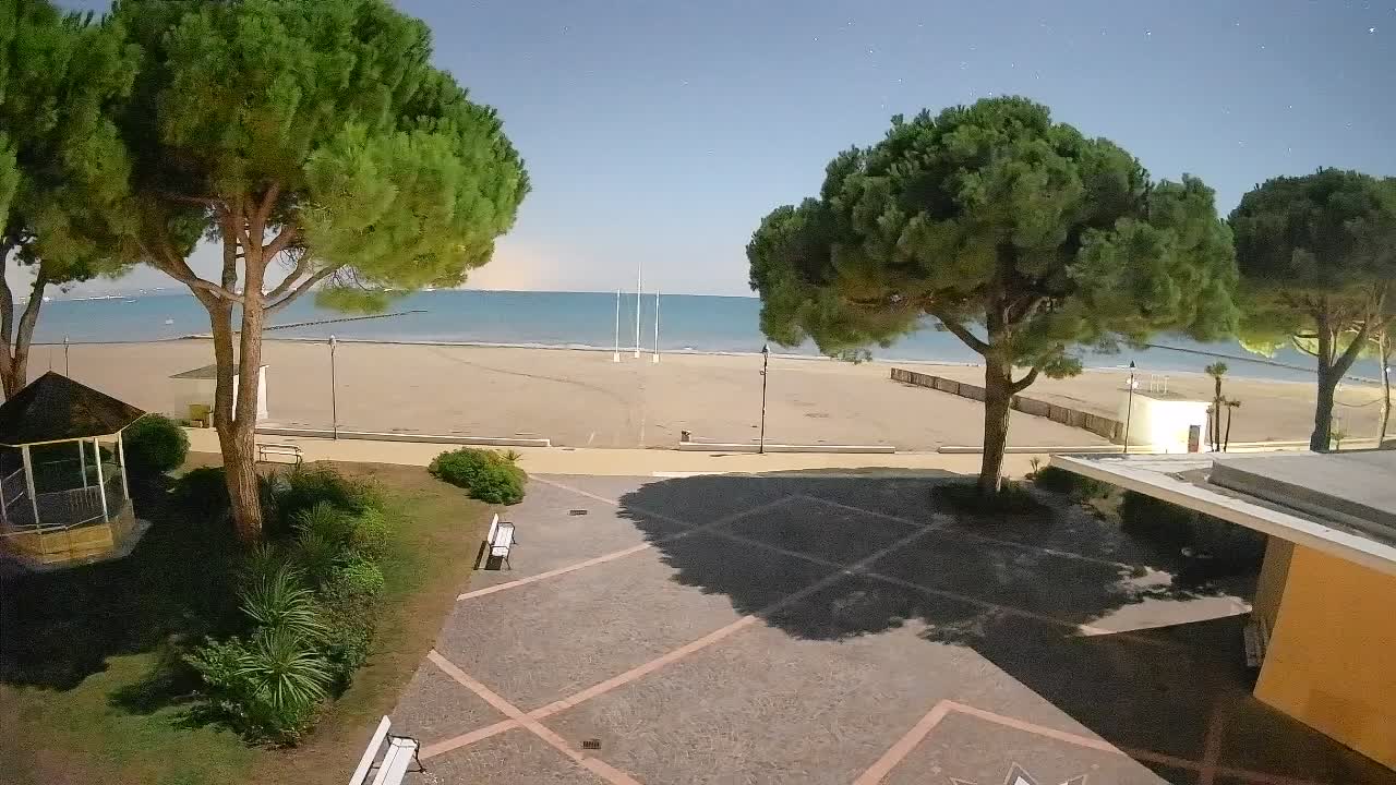 Spletna kamera Gradež (Grado) – Vhod na plažo