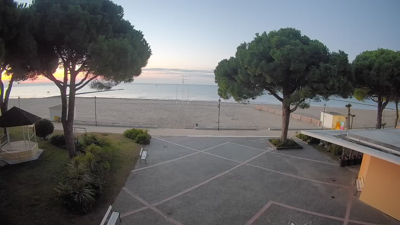 Grado Beach Entrance – Live Webcam