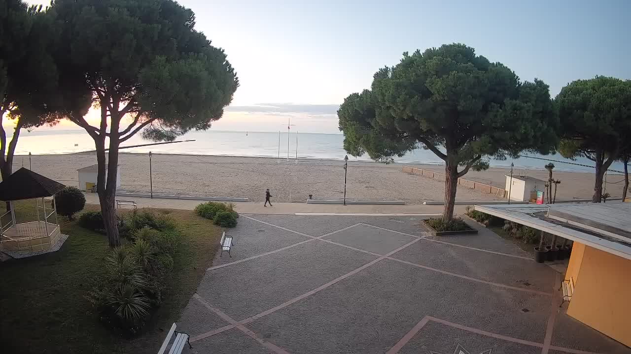 Spletna kamera Gradež (Grado) – Vhod na plažo