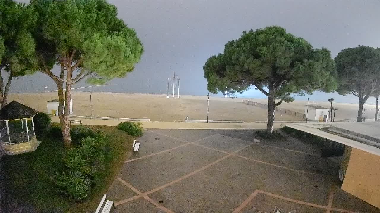 Spletna kamera Gradež (Grado) – Vhod na plažo