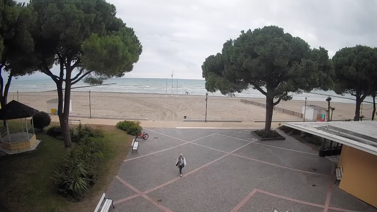 Grado Beach Entrance – Live Webcam