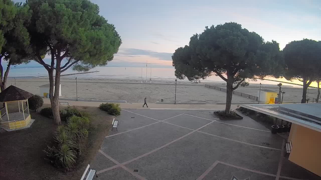 Grado Beach Entrance – Live Webcam