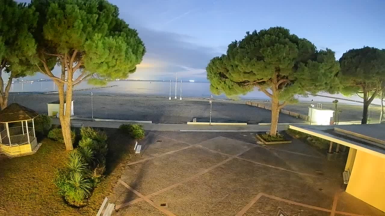 Spletna kamera Gradež (Grado) – Vhod na plažo