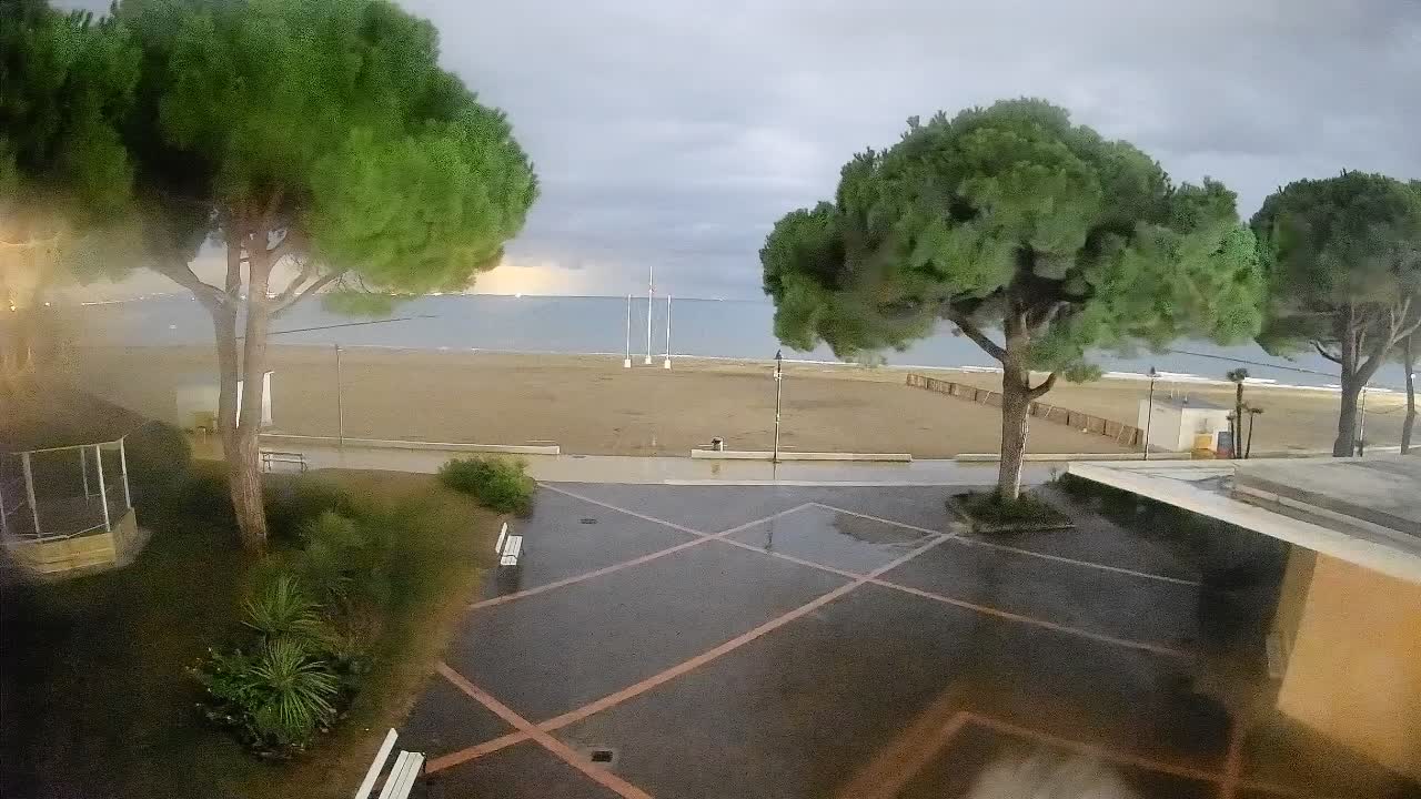 Spletna kamera Gradež (Grado) – Vhod na plažo