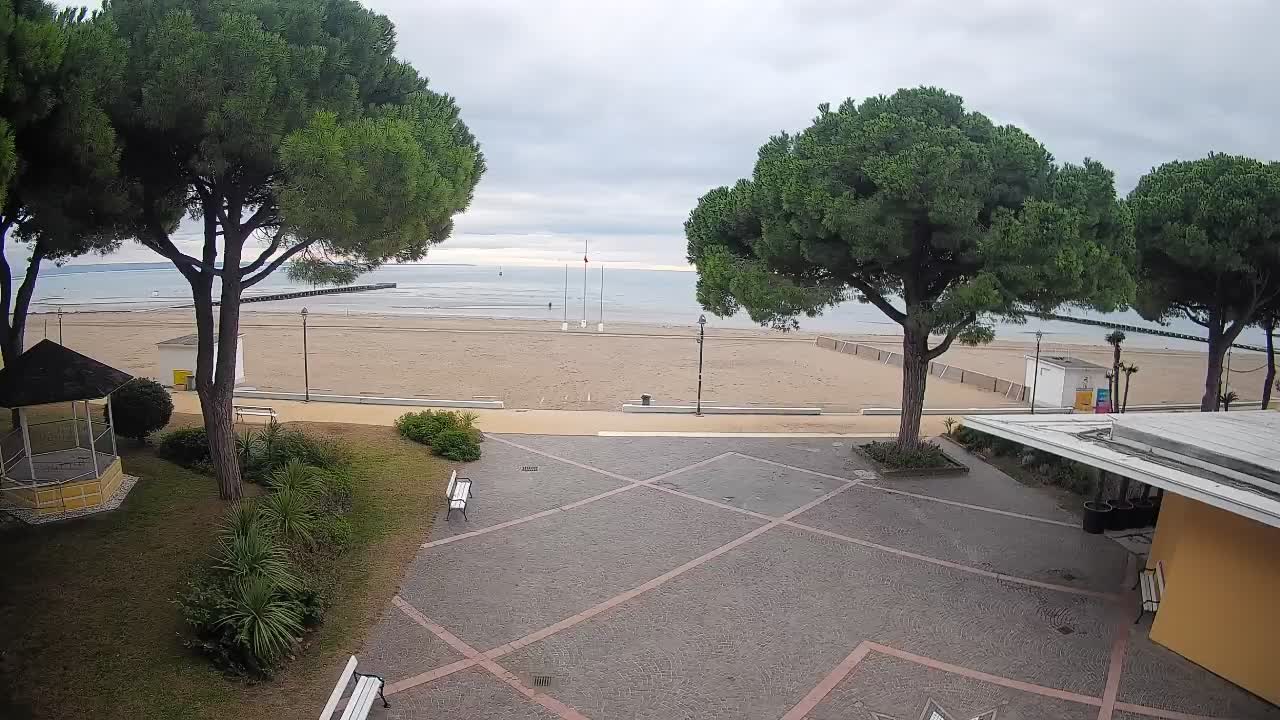 Grado Beach Entrance – Live Webcam