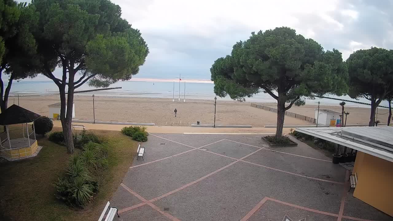 Grado Beach Entrance – Live Webcam