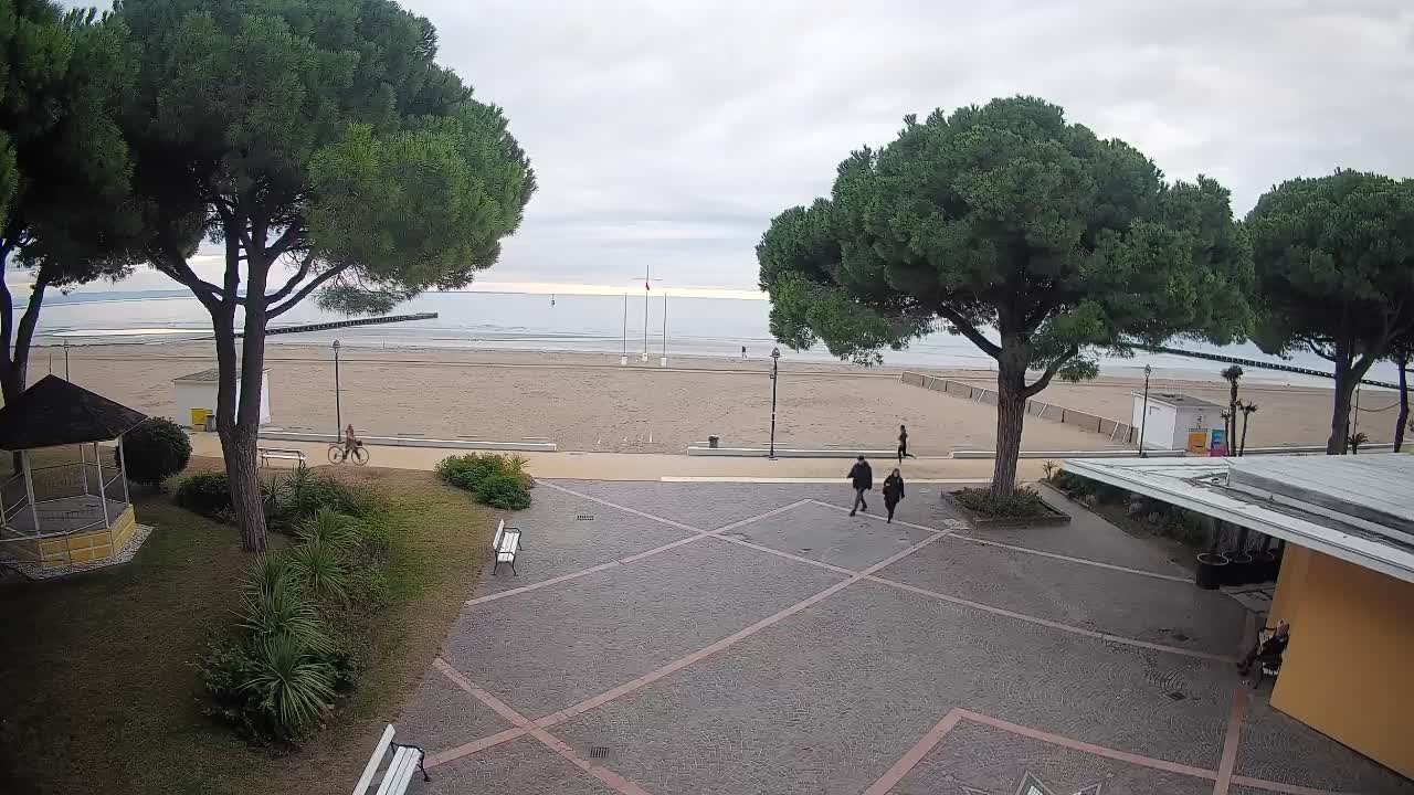 Grado Beach Entrance – Live Webcam