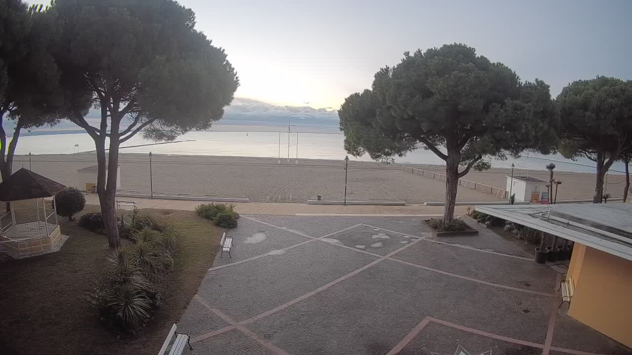 Grado Beach Entrance – Live Webcam