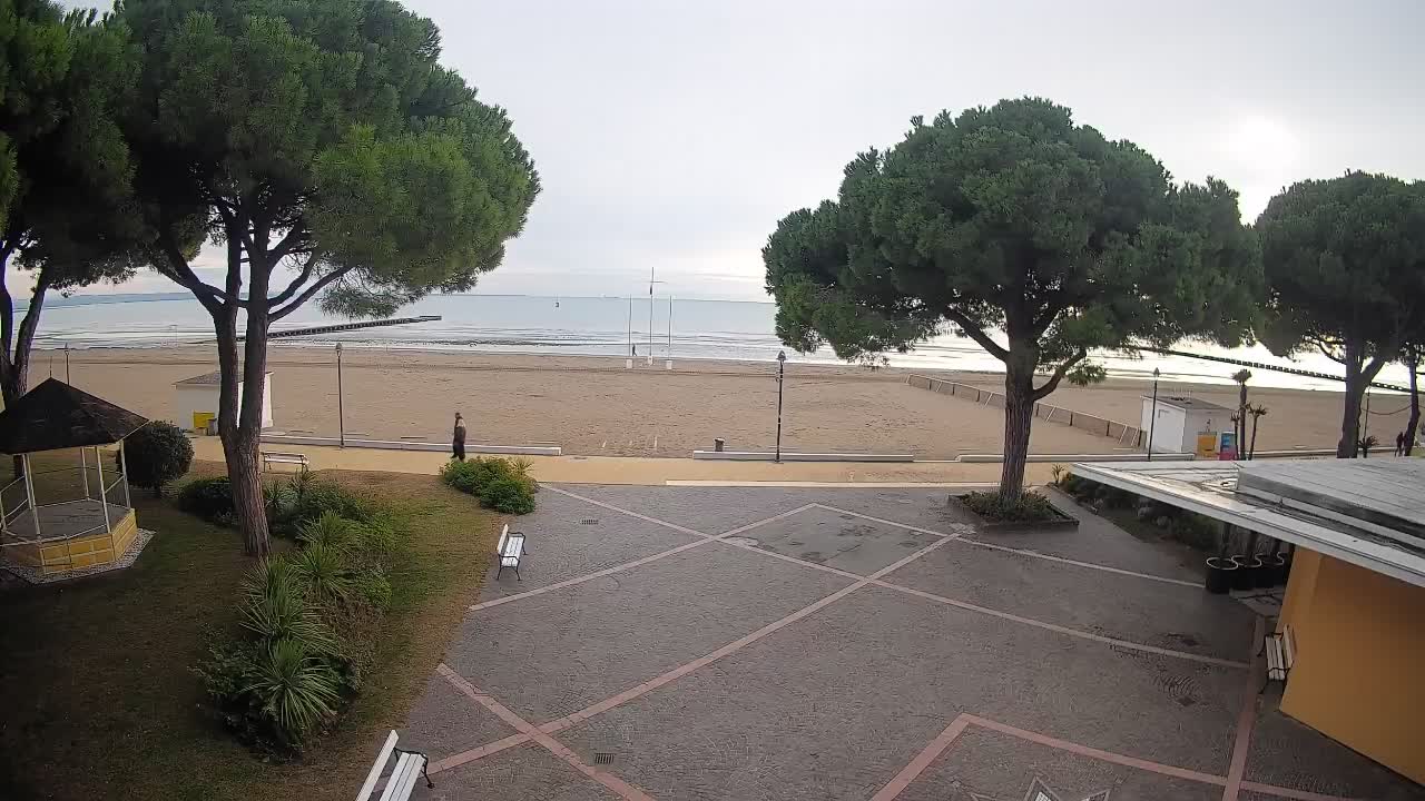 Grado Beach Entrance – Live Webcam