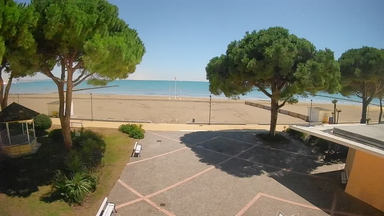 Ingresso Spiaggia Grado | Vista in Diretta sul Mare